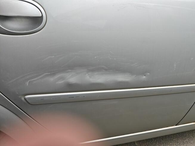 Syndyk sprzeda udział 1/2 w samochodzie osobowym Opel Meriva