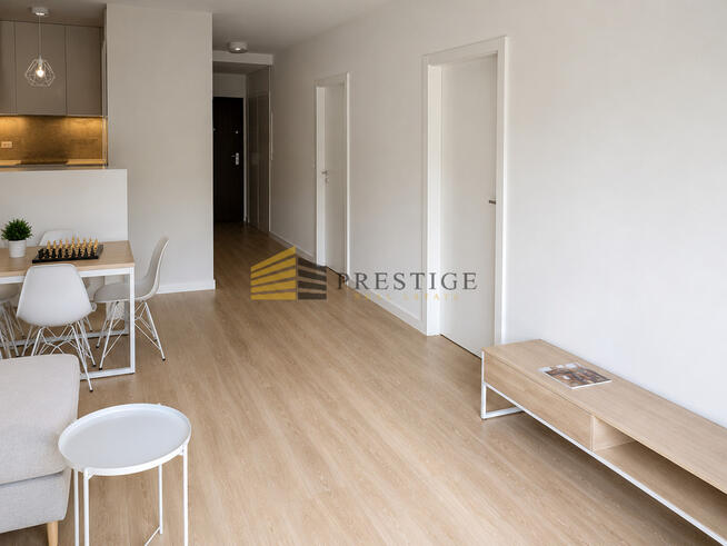 Komfortowy 3-pokojowy Apartament - Woronicza