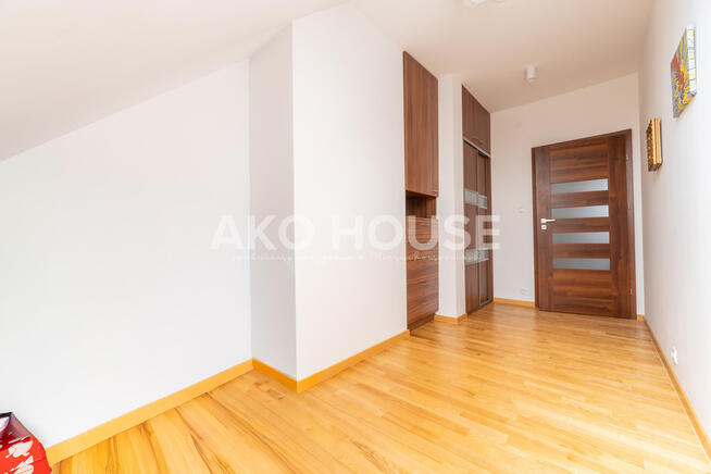 MIESZKANIE | 4 pokoje | | 107 m2 | DOLINA CISÓW