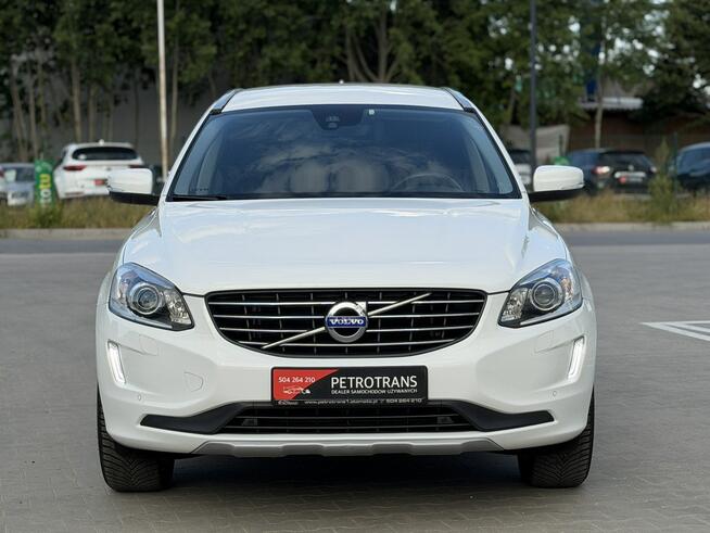 Volvo XC 60 2.0 / 190KM LED KSENON Nawigacja Kamera Cofania Skóra Grzane Fotele