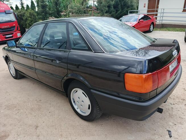 Audi 80 1991r 1.8 benz wersja Comfort Edition 1 właściciel stan kolekcjonerski