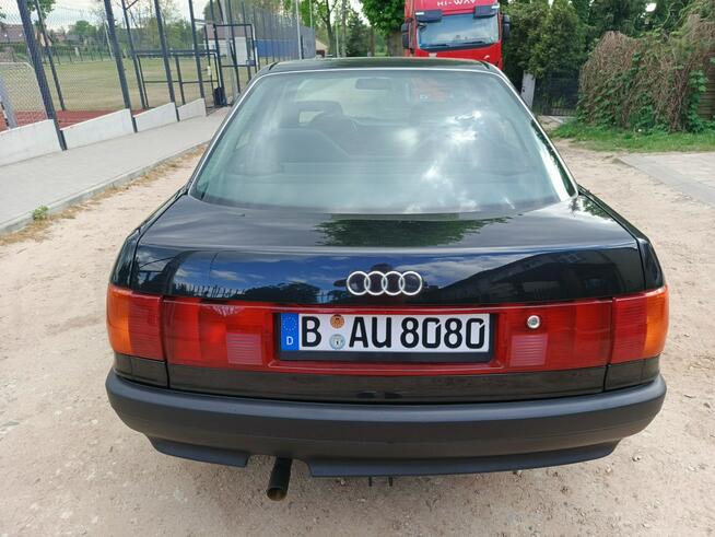 Audi 80 1991r 1.8 benz wersja Comfort Edition 1 właściciel stan kolekcjonerski