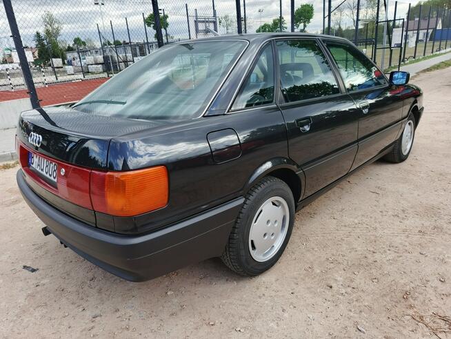 Audi 80 1991r 1.8 benz wersja Comfort Edition 1 właściciel stan kolekcjonerski