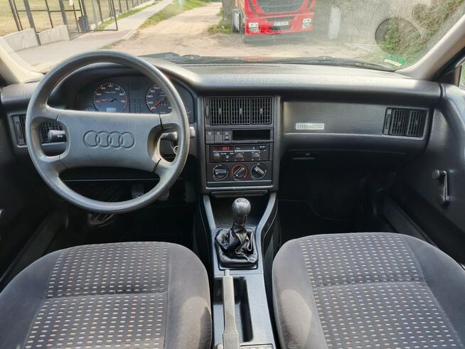 Audi 80 1991r 1.8 benz wersja Comfort Edition 1 właściciel stan kolekcjonerski