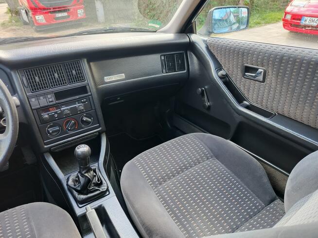 Audi 80 1991r 1.8 benz wersja Comfort Edition 1 właściciel stan kolekcjonerski