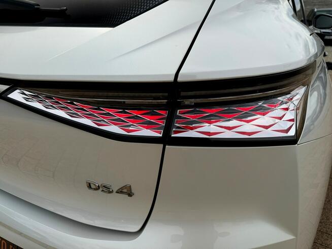 DS Automobiles DS 4 PERFORMANCE nawi FUL LED panorama SKÓRA ACC gry head up kamera MAX