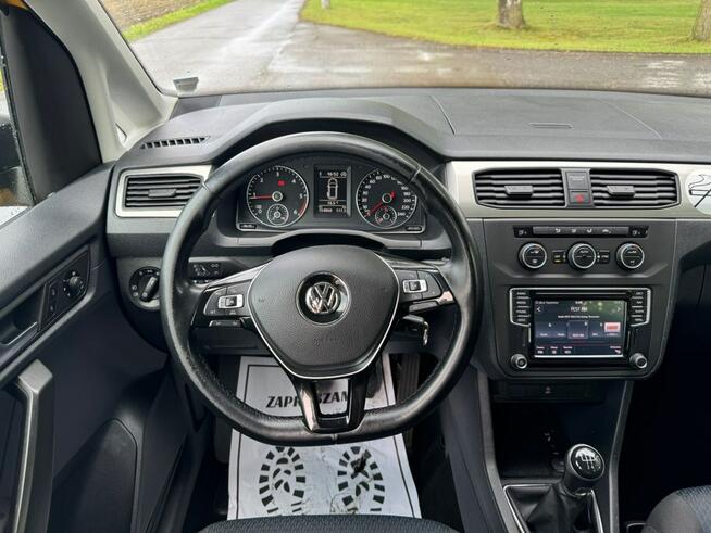 Volkswagen Caddy Bezwypadkowy, oryginalny lakier, niski przebieg