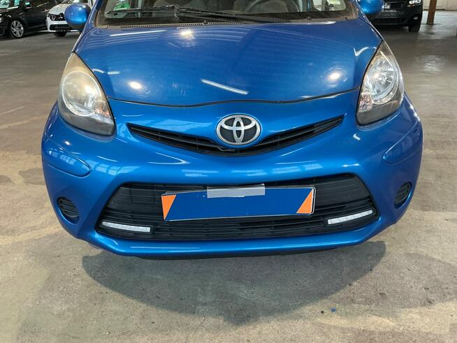 Toyota Aygo Po liftingu, 5 drzwi, niski przebieg,klimatyzacja,isofix, opony wielos