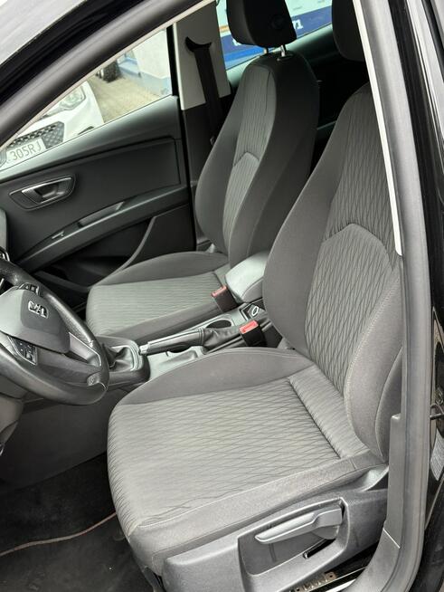 Seat Leon Rezerwacja