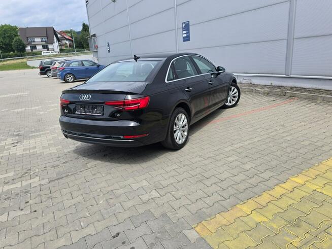 Audi A4 2.0 TDI 140 KM / Sedan !! Serwis ASO !! Navi !! Pewny Przebieg !!