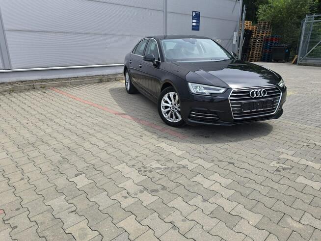 Audi A4 2.0 TDI 140 KM / Sedan !! Serwis ASO !! Navi !! Pewny Przebieg !!