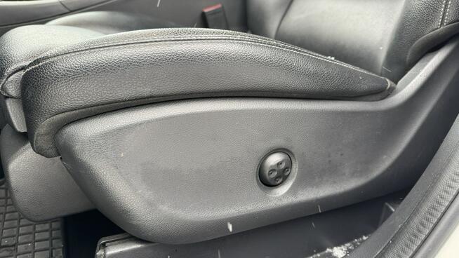 Mercedes B 250 4Matic Aut. Skóra Kamera El.fotele + pamięć Ledy Navi PL Czarny sufit