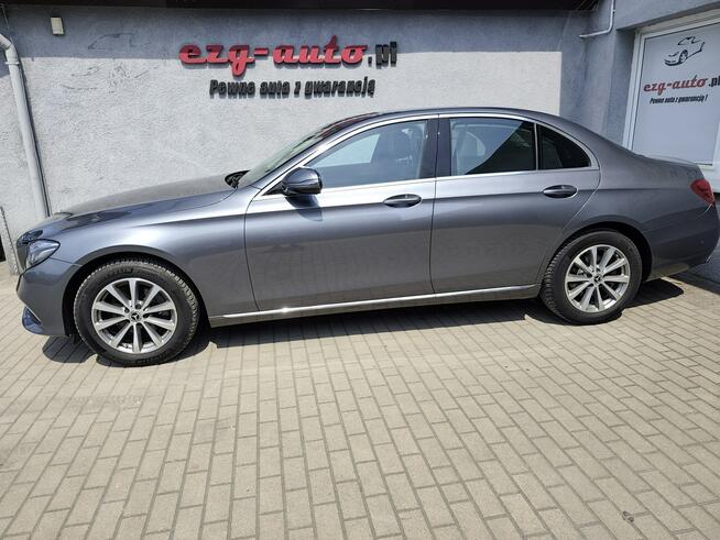 Mercedes E 220 Zadbana wyposażenie Gwarancja