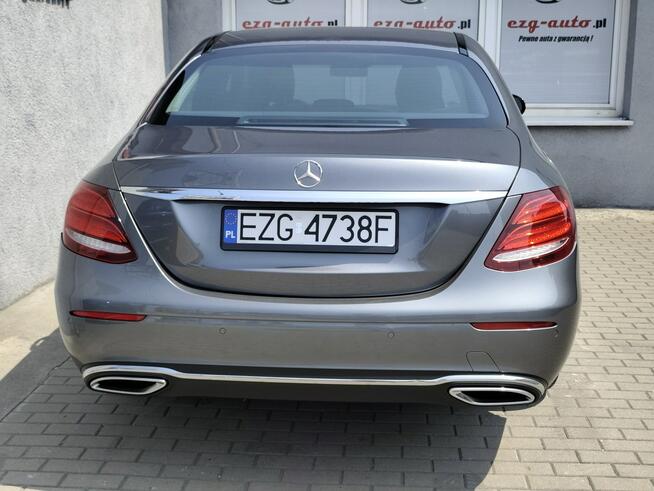 Mercedes E 220 Zadbana wyposażenie Gwarancja
