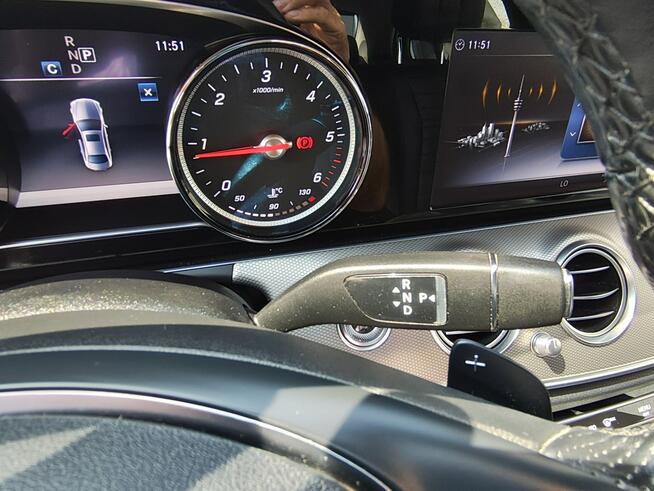 Mercedes E 220 Zadbana wyposażenie Gwarancja