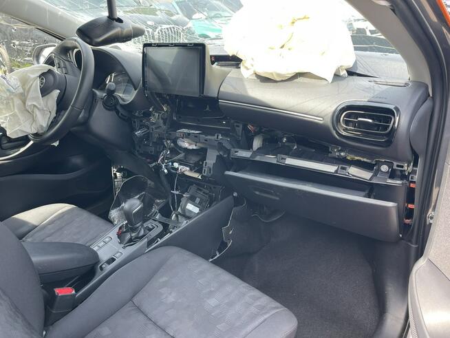 Toyota Yaris Hybryda Automat Kamera cofania