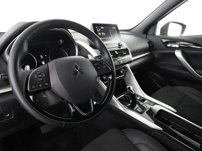 Mitsubishi Eclipse Cross PHEV 4x4 full LED navi grzane fotele klima auto kamera i czujniki park