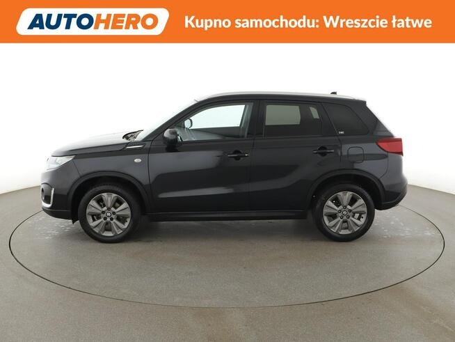 Suzuki Vitara mHEV klima auto grzane fotele kamera cofania