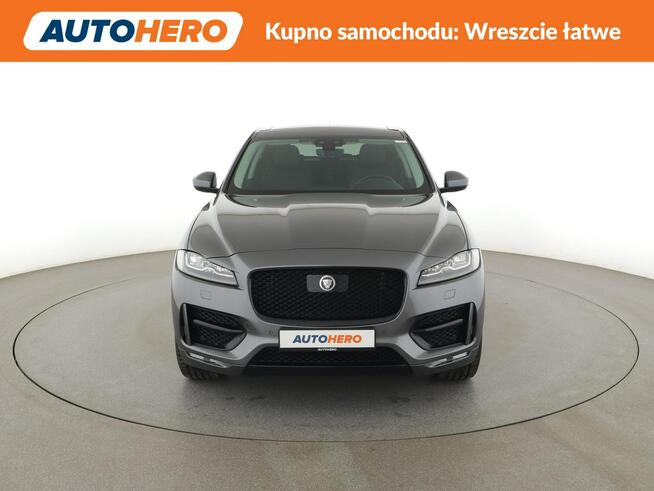Jaguar F-PACE 25d Automat AWD R-Sport Panorama Navi ACC Grzana Skóra Virtual Kamera