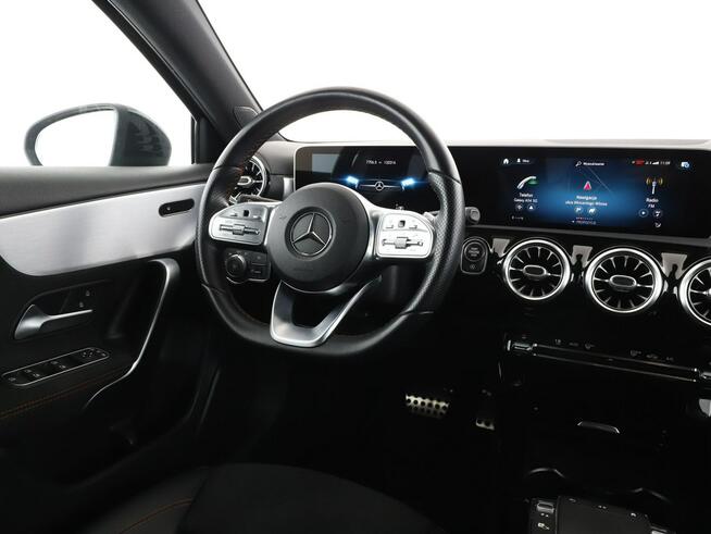 Mercedes A 180 amg line automat virtual navi kamera led pdc grzane fotele