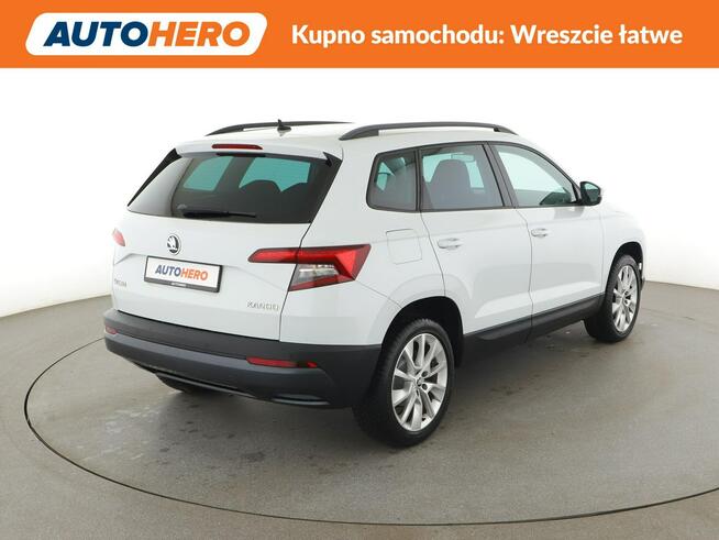 Škoda Karoq DSG matrix LED sportowe fotele navi klima auto grzane fotele