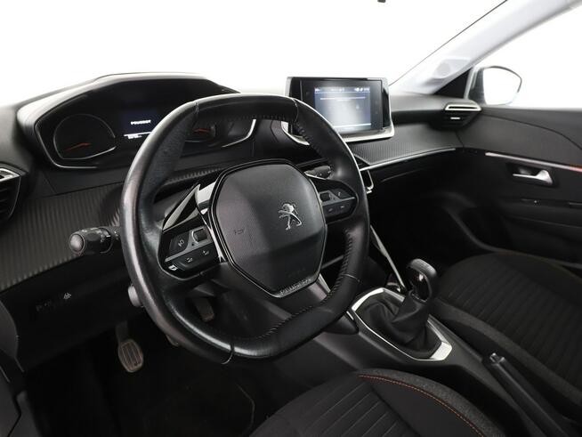 Peugeot 208 pdc klimatyzacja manual niski przebieg led