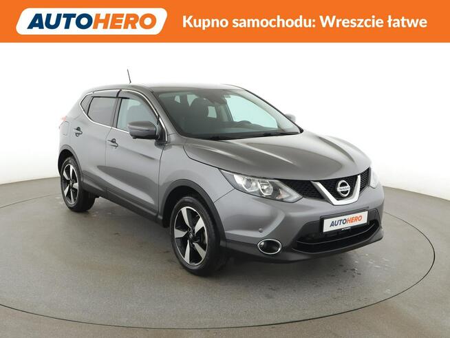 Nissan Qashqai klima auto grzane fotele navi kamera i czujnki parkowania