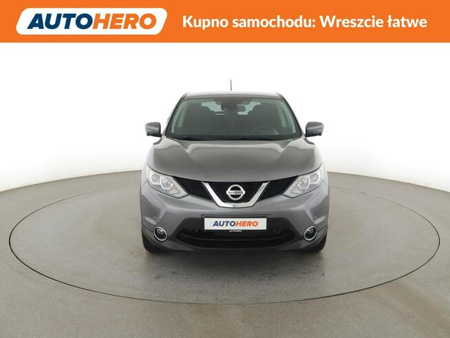 Nissan Qashqai klima auto grzane fotele navi kamera i czujnki parkowania