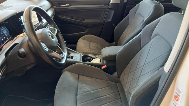 Volkswagen Golf Matrix IQ Light / Virtual / Panorama / ACC / Line Assist / FV 23%
