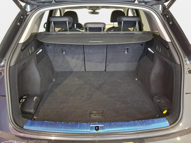 Audi Q5 VAT 23% 40TDI mHEV 204KM S-tronic quattro 2022/2023 r., salon PL V