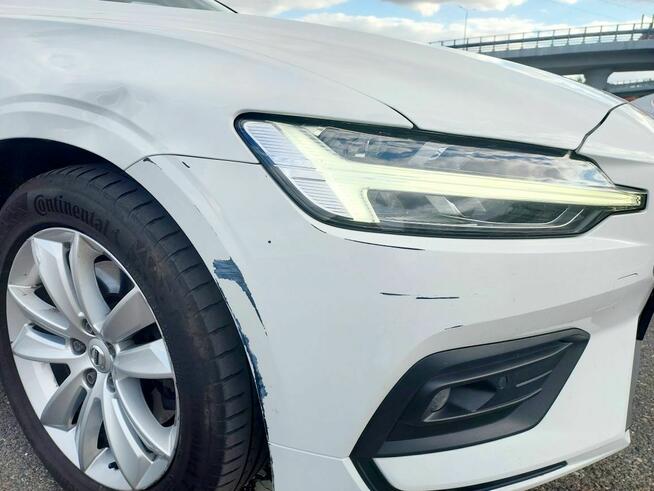 2020/2021 Volvo V60 2.0 D4 197KM Momentum PRO