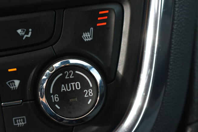 1,4 BENZ.140 KM 4X4! KAMERA! NAWIGACJA BI-KSENON TEMPOMAT !!