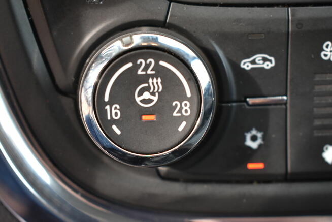 1,4 BENZ.140 KM 4X4! KAMERA! NAWIGACJA BI-KSENON TEMPOMAT !!
