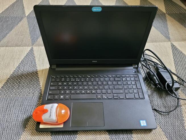 Sprzedam laptopa Dell