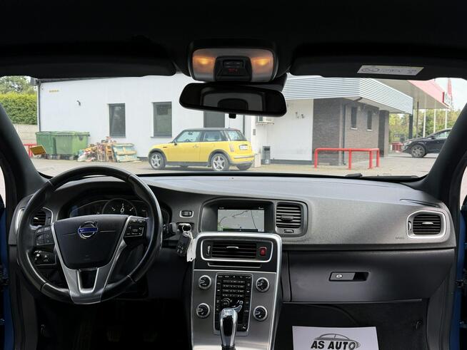 Volvo S60 2,0D3 150KM Lift/Ledy/Navi/Xenony/Pod.Fotele/PDC/Serwisowany/Alu18