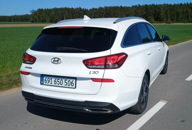 Hyundai i30 Wersja Modern Automatyczna skrzynia bogate wyposażenie