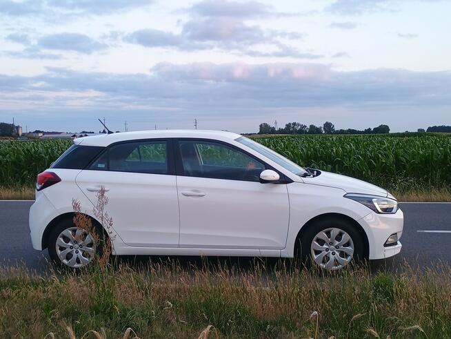 Hyundai i20 nowoczesny miejski z silnikiem 1,1 CRDi