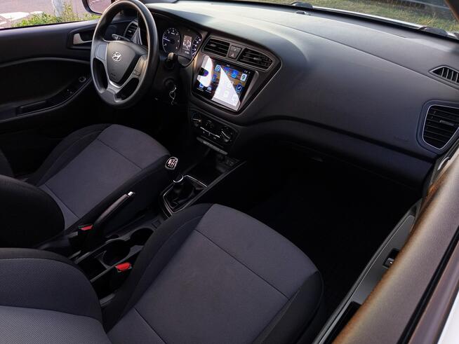 Hyundai i20 nowoczesny miejski z silnikiem 1,1 CRDi