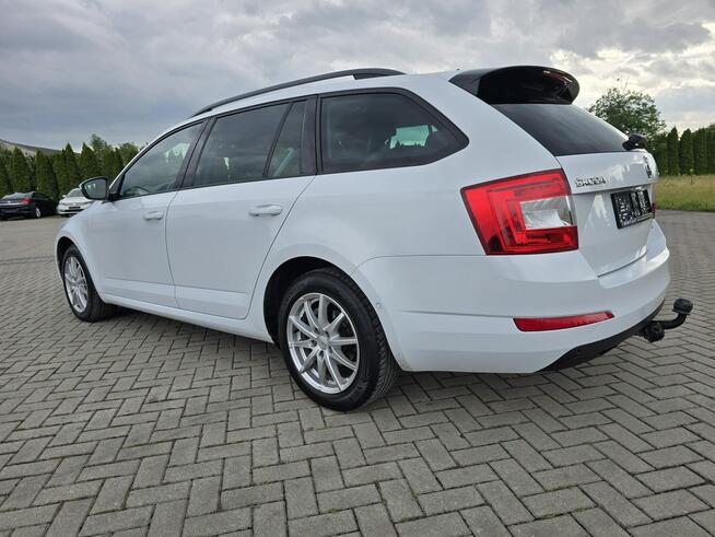 Škoda Octavia 1,6TDI Serwis.Navigacja.Klimatr 2 str.Asystent Parkowania.kredyt.OKAZJ