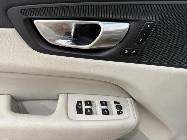 Volvo XC 60 B4 B Plus Dark Aut