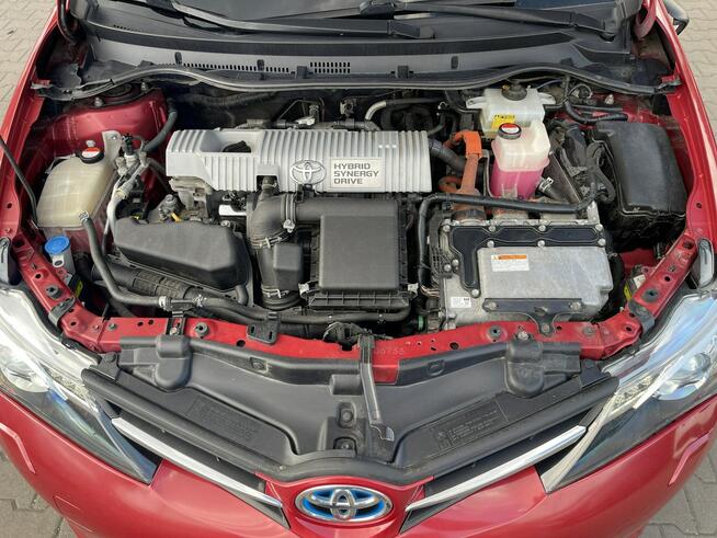 Toyota Auris Selection Hybryda Automat Kamera Podgrzewanie