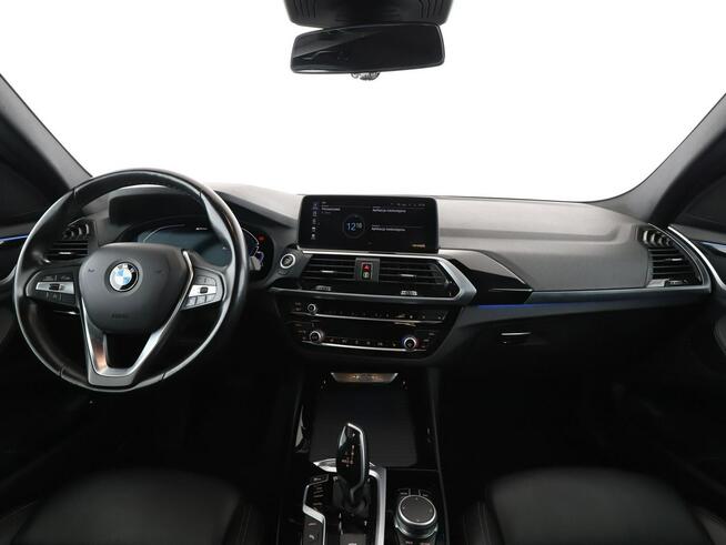 BMW X3 PHEV 4x4 full LED skóra navi klima auto virtual cocpit grzane fotele k
