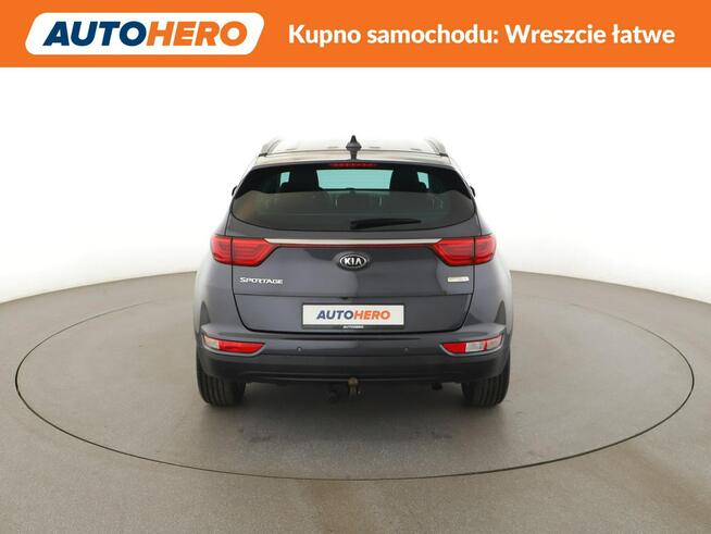 Kia Sportage navi klima auto czujniki parkowania hak