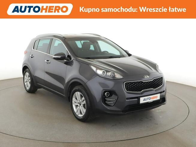 Kia Sportage navi klima auto czujniki parkowania hak
