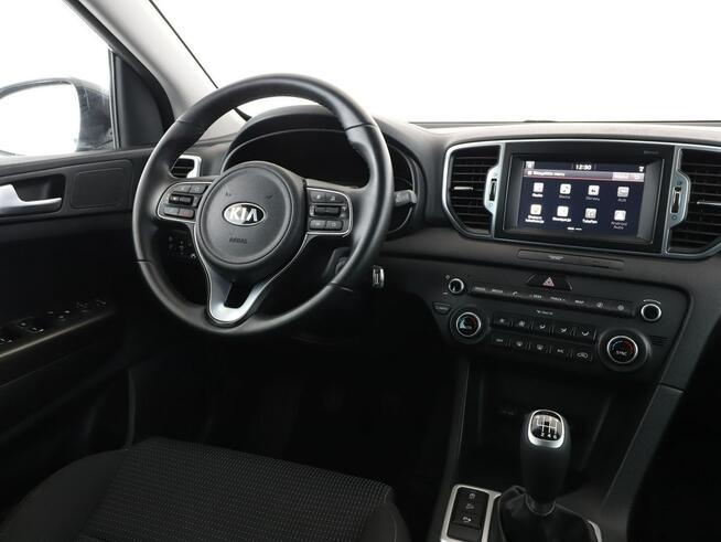 Kia Sportage navi klima auto czujniki parkowania hak