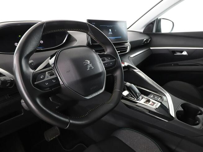 Peugeot 3008 automat full LED virtual cocpit navi kamera i czujniki parkowania hak