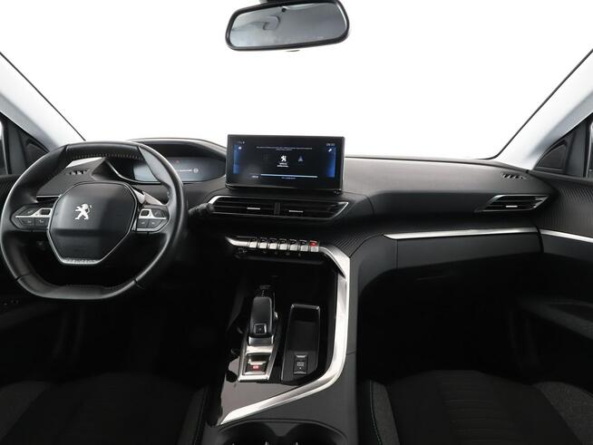 Peugeot 3008 automat full LED virtual cocpit navi kamera i czujniki parkowania hak