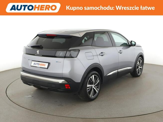 Peugeot 3008 Allure PHEV automat navi kamera tempomat LED virtual