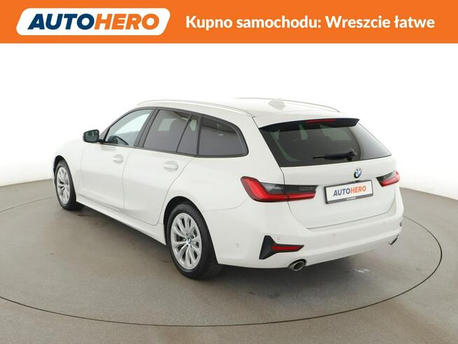 BMW 318 mHEV automat full LED virtual cocpit navi grzane fotele kamera i czujn