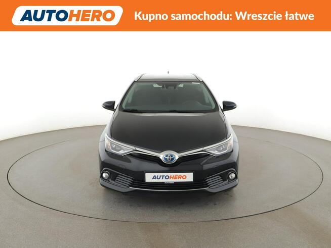 Toyota Auris navi grzane fotele kamera automat HEV BiLED tempomat